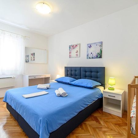 Apartments Kardum ชิเบนิก ภายนอก รูปภาพ